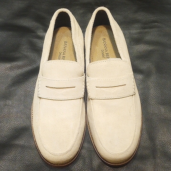 MENS SZ. 8.5M BANANA REPUBLIC SUEDE PENNY LOAFERS - NWOB - TAUPE - Picture 2 of 5